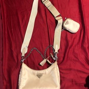 PRADA  CROSS BODY BAG/ PURSE / SATCHEL